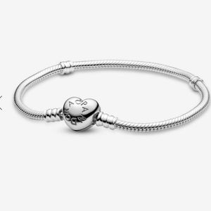 Pandora Moments Heart Clasp Snake Chain Bracelet